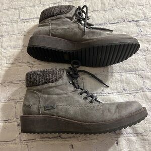 BLOWFISH MALIBU MAGA GREY FAUX SUEDE LACE UP SOCK DETAIL WOMEN’S BOOTIES SIZE 10